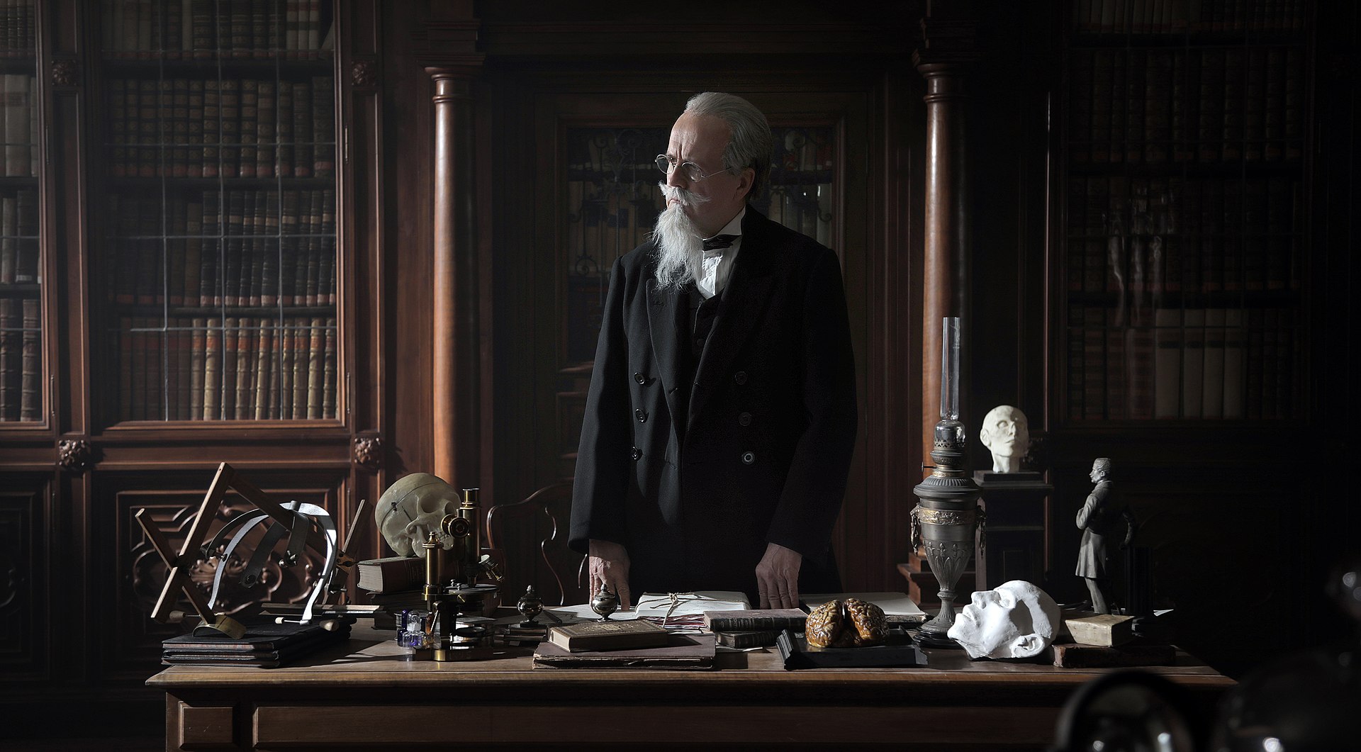 Cesare Lombroso interpretato da Roberto Accornero nel cortometraggio Larvae di Alessandro Rota