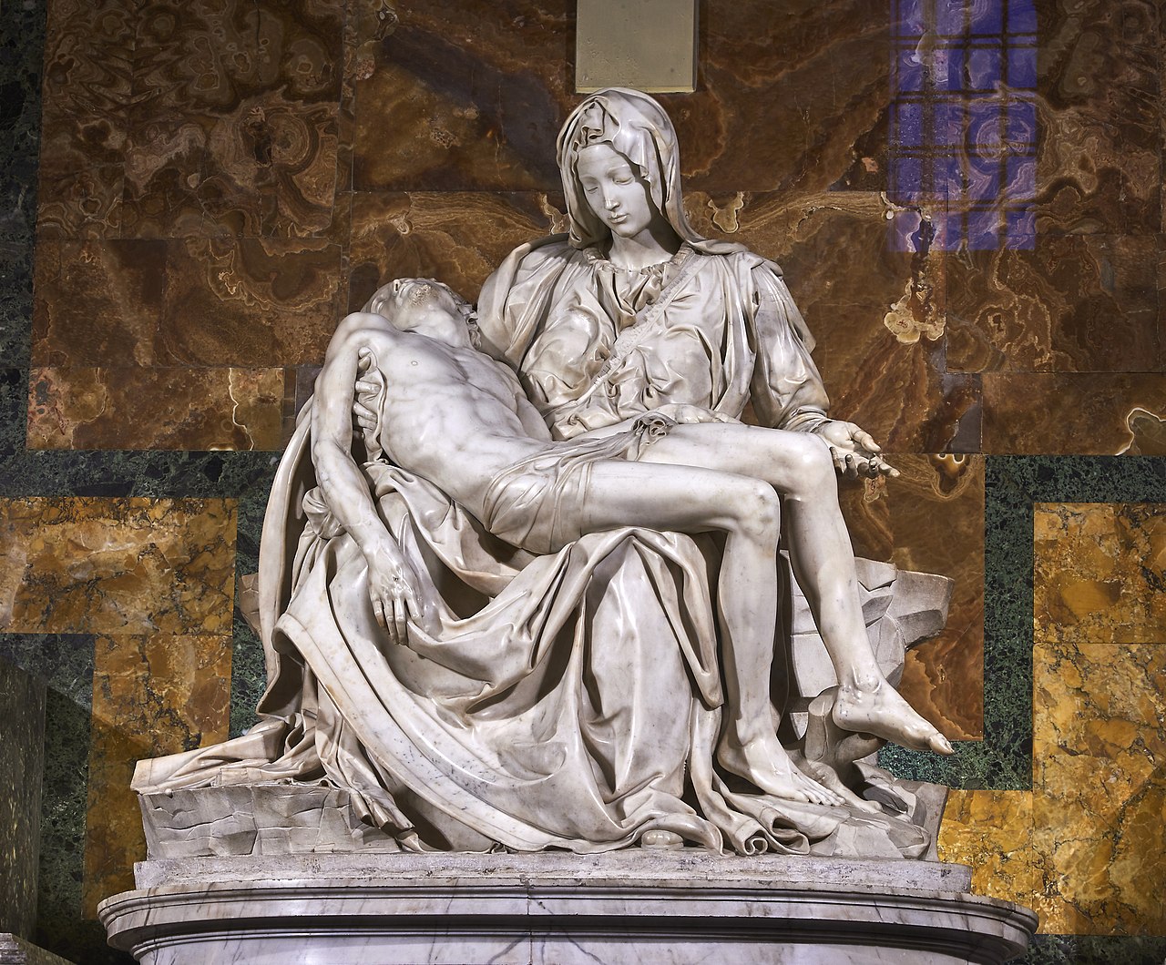 Pietà Michelangelo