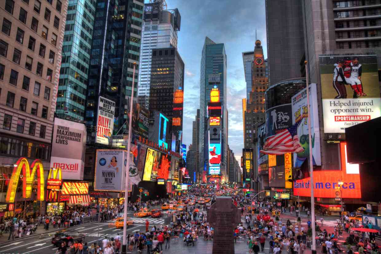 NY T sq
